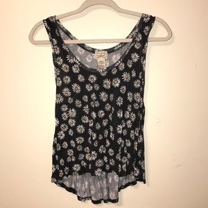 2/$10 Daisy High Low Crop Top